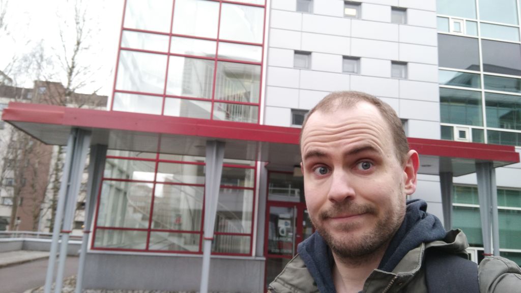 Tuttuun tapaani kävin nostalgisoimassa iMedian toisenkin konttorin huudeilla. Täältäkin lopulta sekoamatta (?) selvittiin!